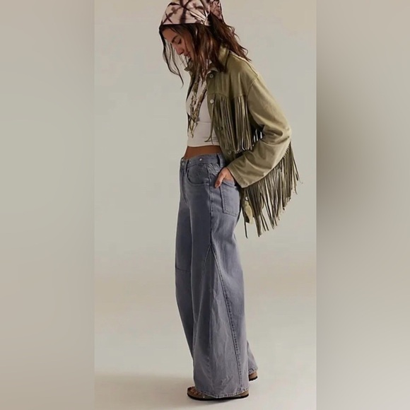 New Free People Eden High Slouchy Flare Jeans ~ Diamond Gray - Picture 3 of 11